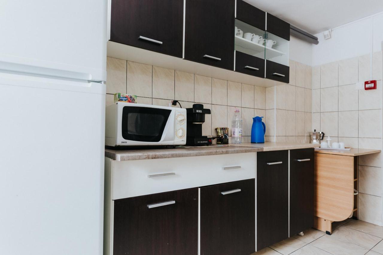 Pension Rose-Trandafirul บอร์เซค ภายนอก รูปภาพ